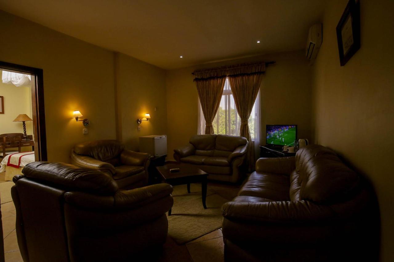 New Safari Hotel أروشا المظهر الخارجي الصورة